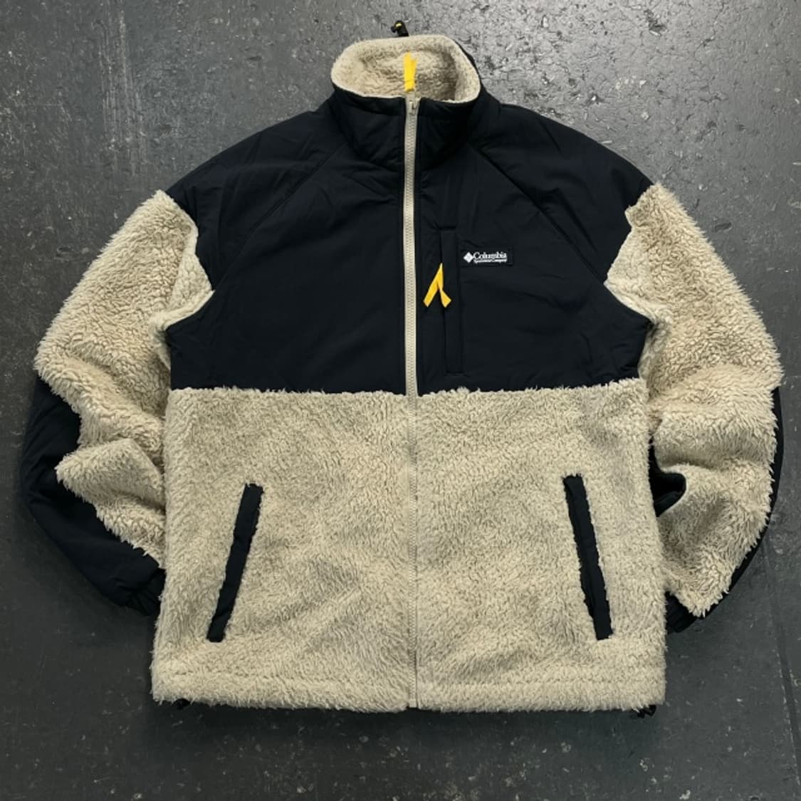 100 콜럼비아 뽀글이 후리스 상품이미지1