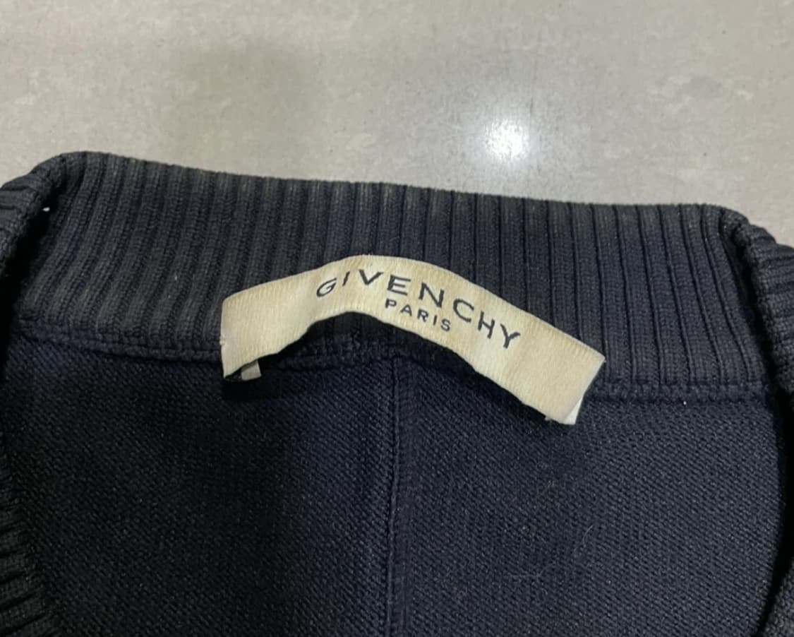 지방시 Givenchy 로트와일러 맨투맨 니트 상품이미지3