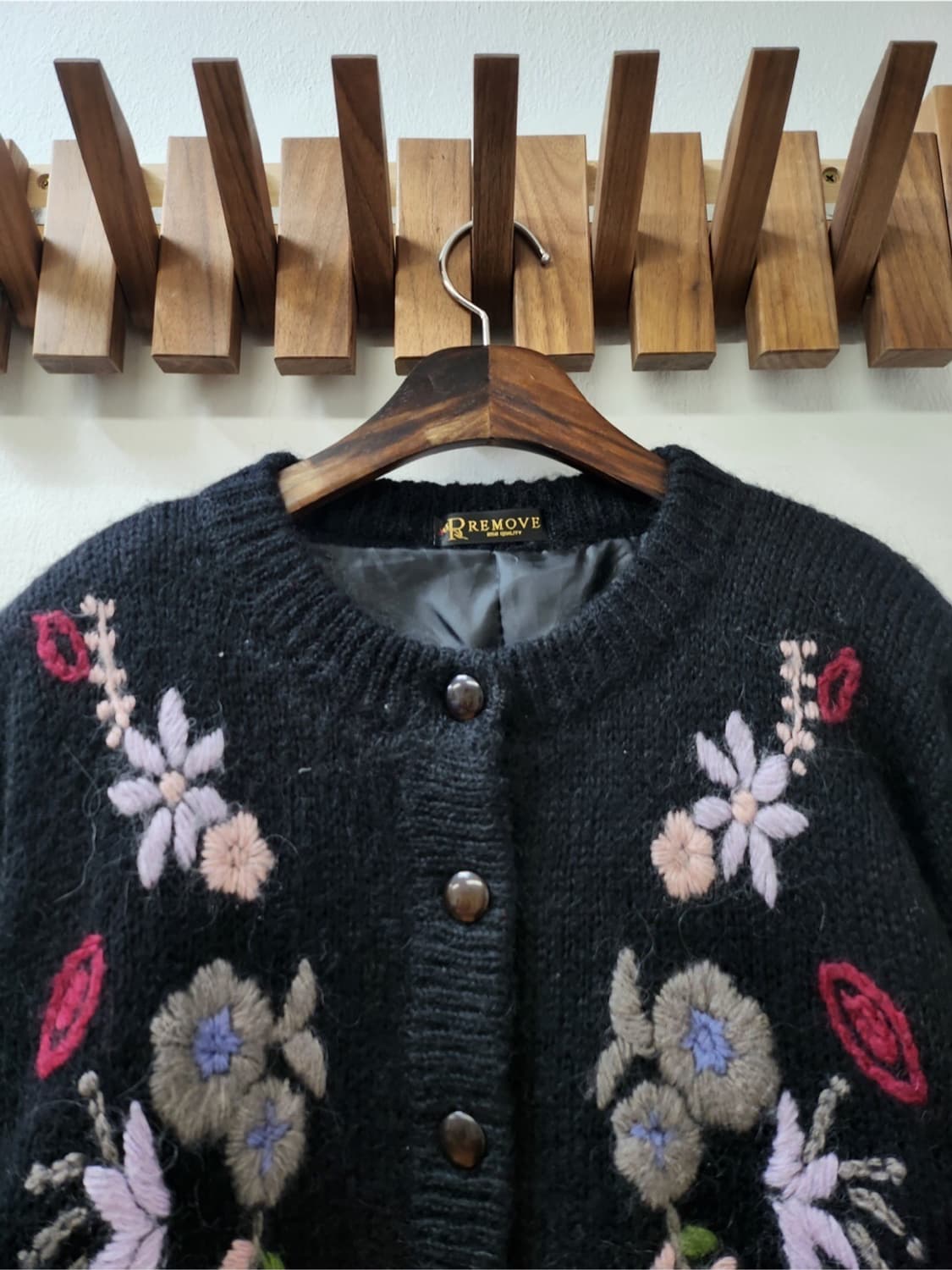 일본빈티지 울 혼방 꽃 자수 스웨터  상품이미지2
