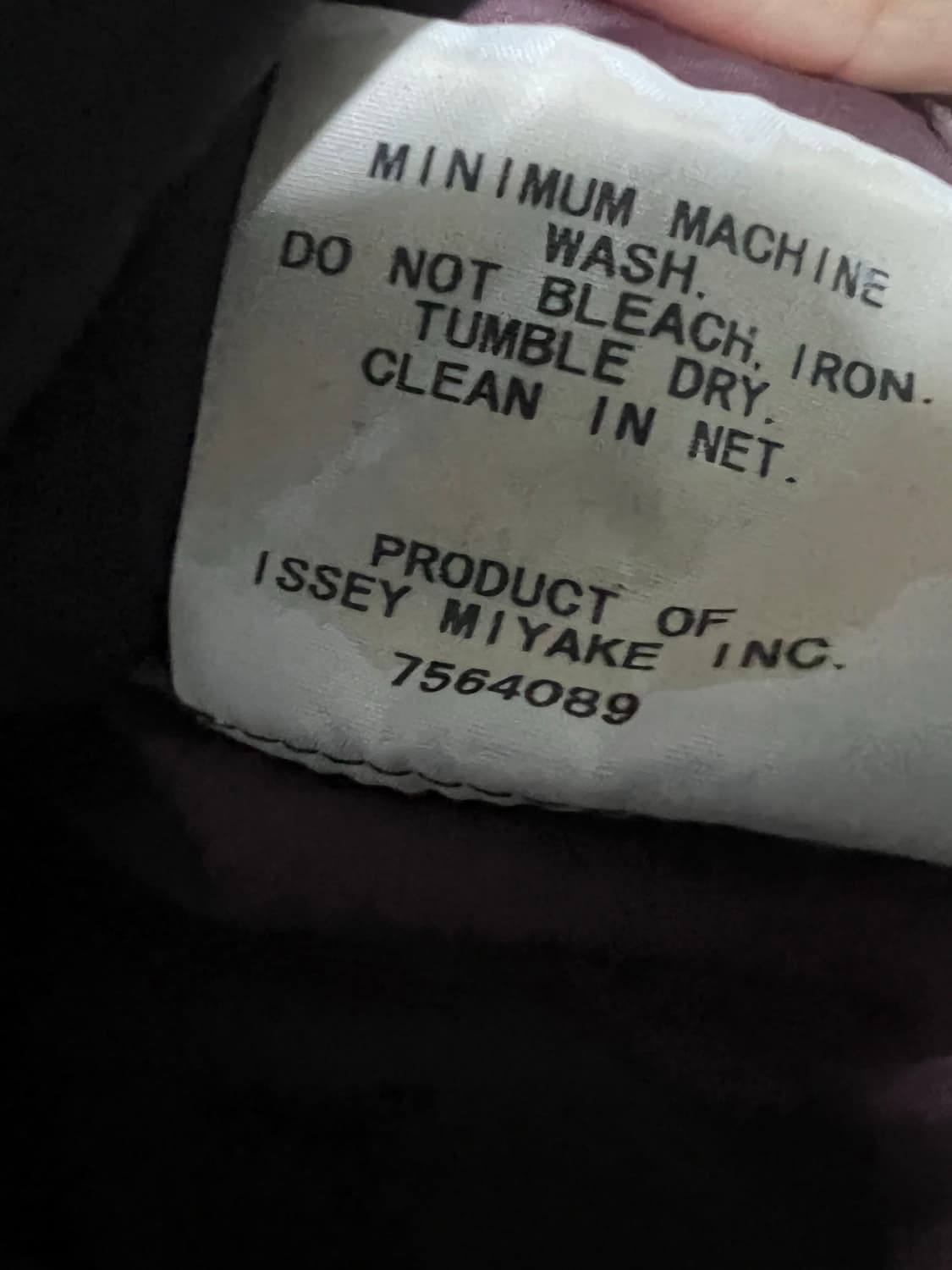 이세이미야케 더블버튼 패딩코트( 정품) 짙은퍼플색 상품이미지4