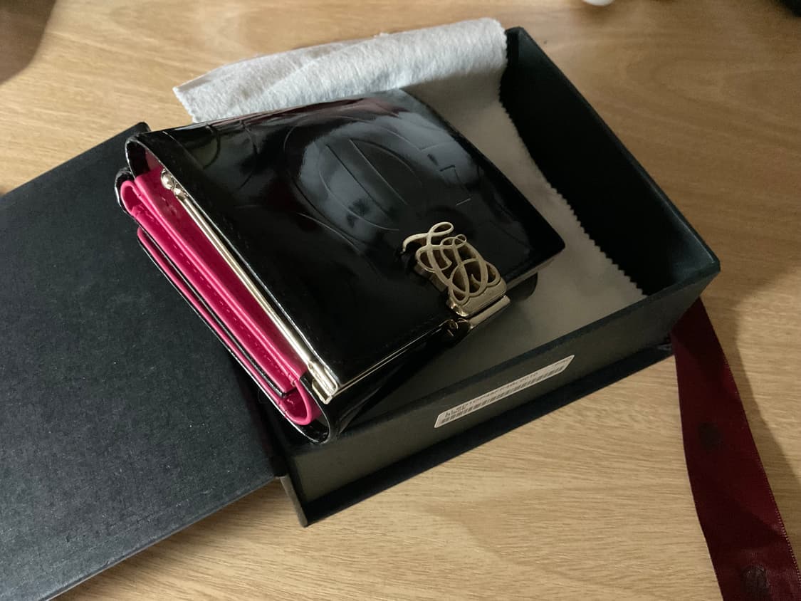 루이까또즈 지갑 중고  상품이미지2