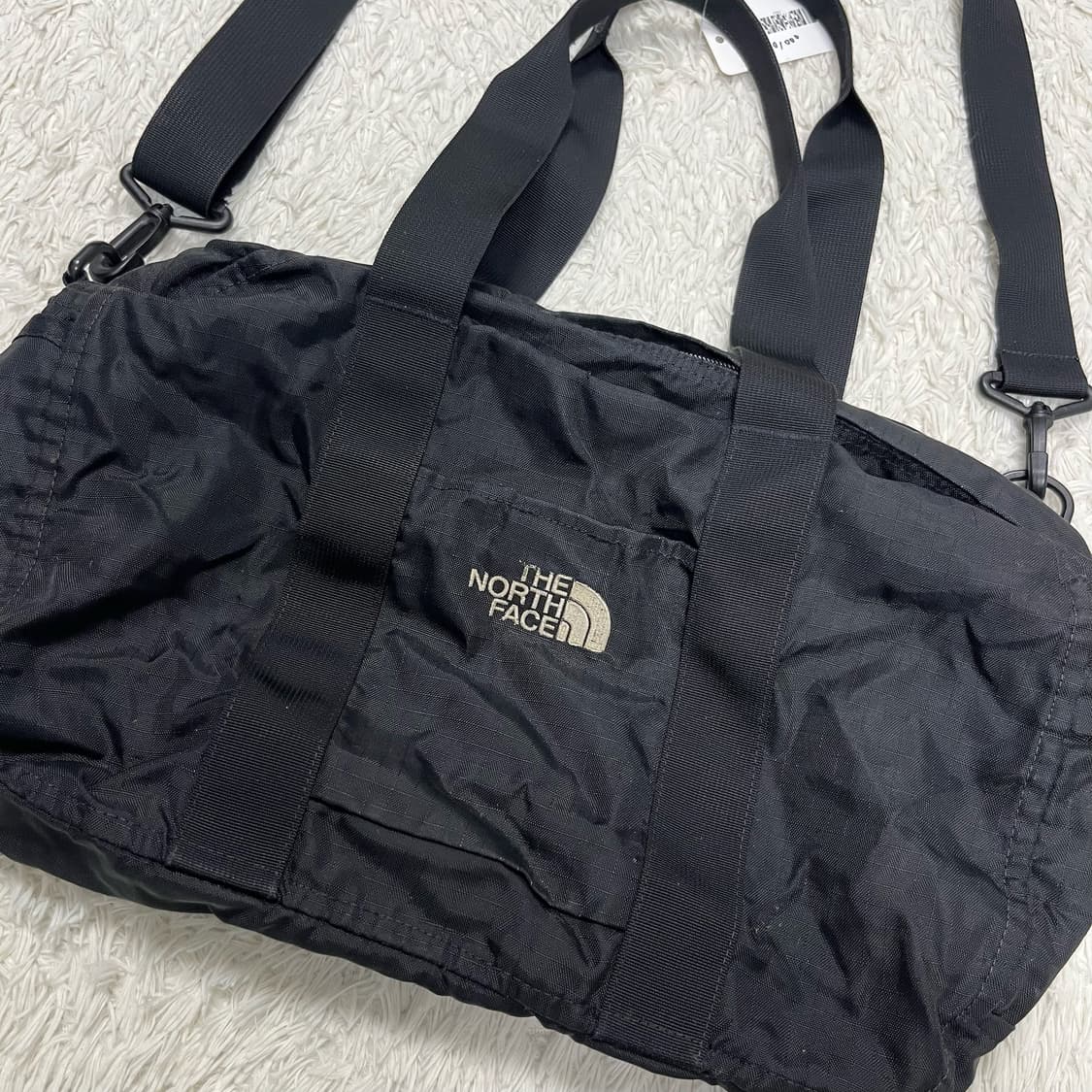 The North Face black cross bag 상품이미지4