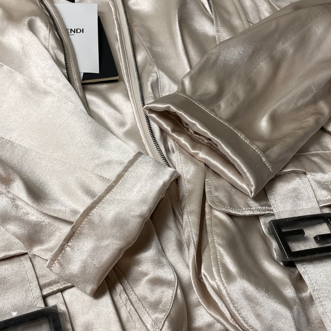 FENDI 펜디 데드스탁 스트랩 프리미엄 집업 자켓 상품이미지4