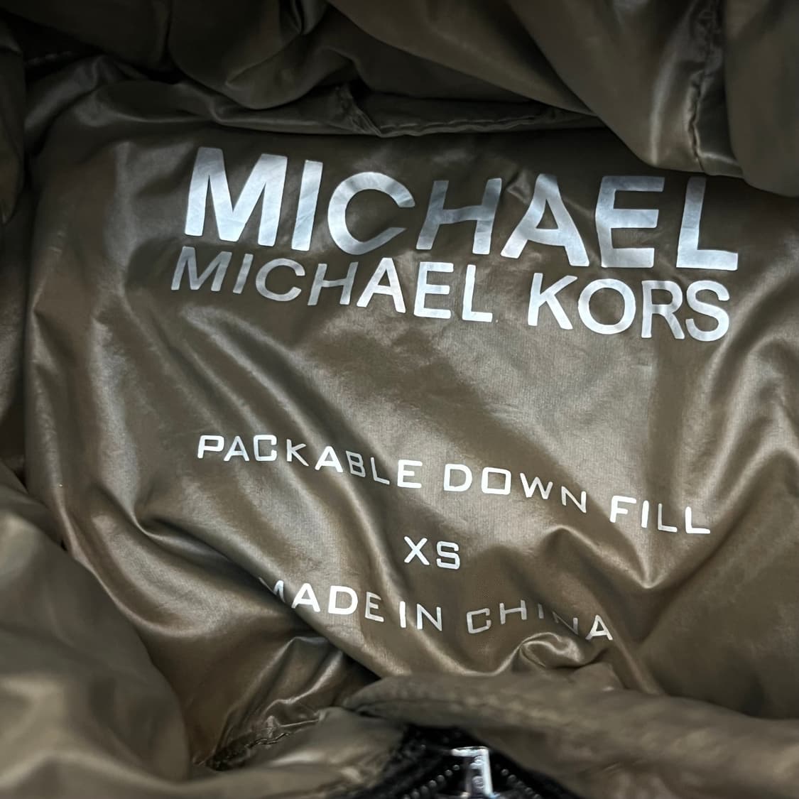마이클코어스 팩커블 퀼팅 누빔 다운필 자켓 (XS) 상품이미지3