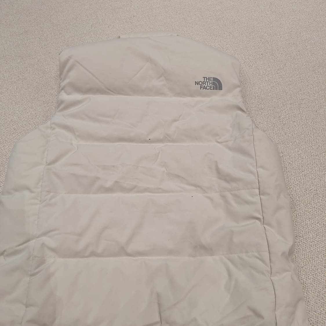 노스페이스  구스패딩조끼M 상품이미지4