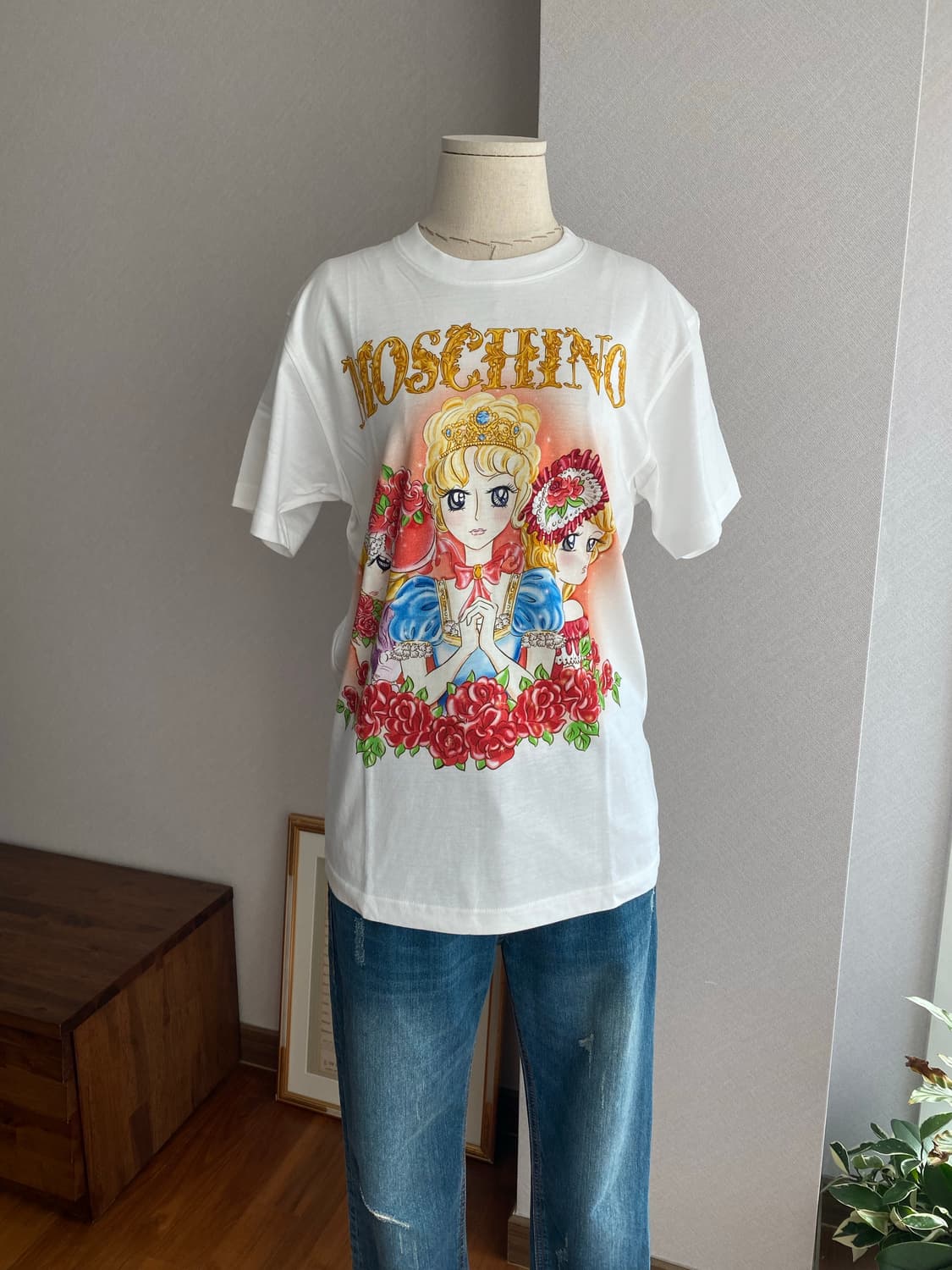 MOSCHNO 프린세스 그래픽 반팔티셔츠(XS,미착용) 상품이미지1