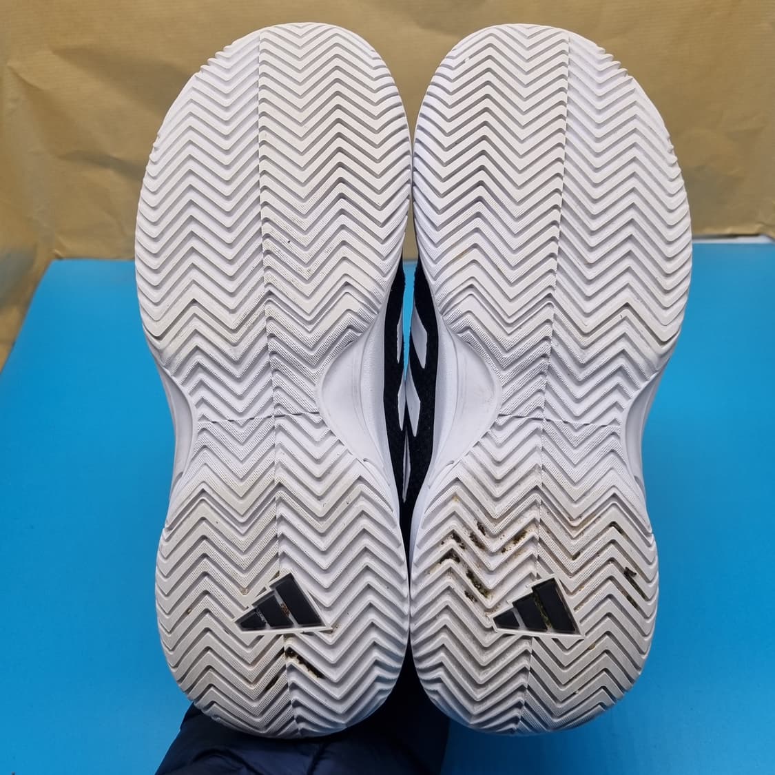 아디다스 게임코트2.0 테니스화240 상품이미지3