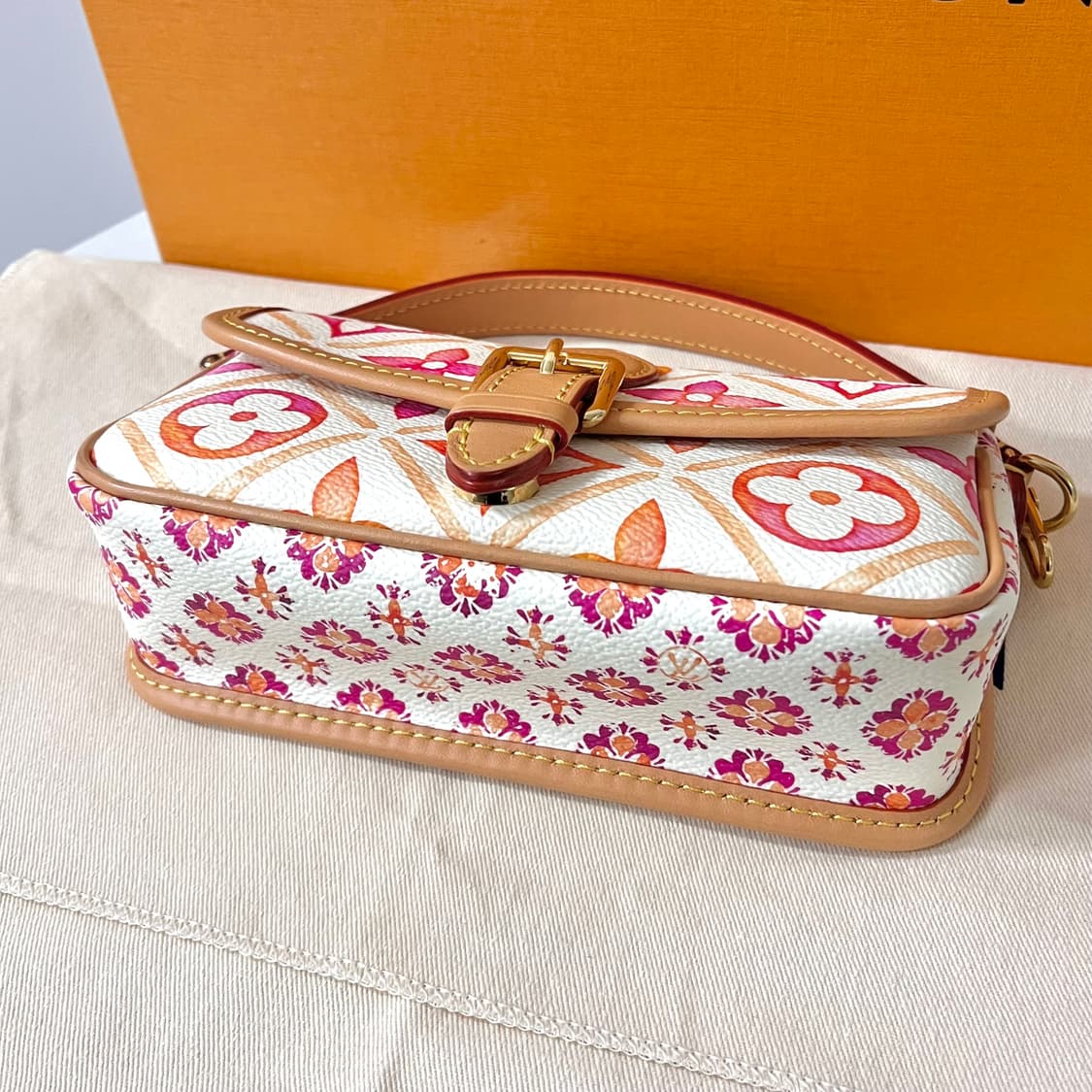 [S급/정품] 루이비통 나노 다이앤 숄더백 가방 상품이미지9