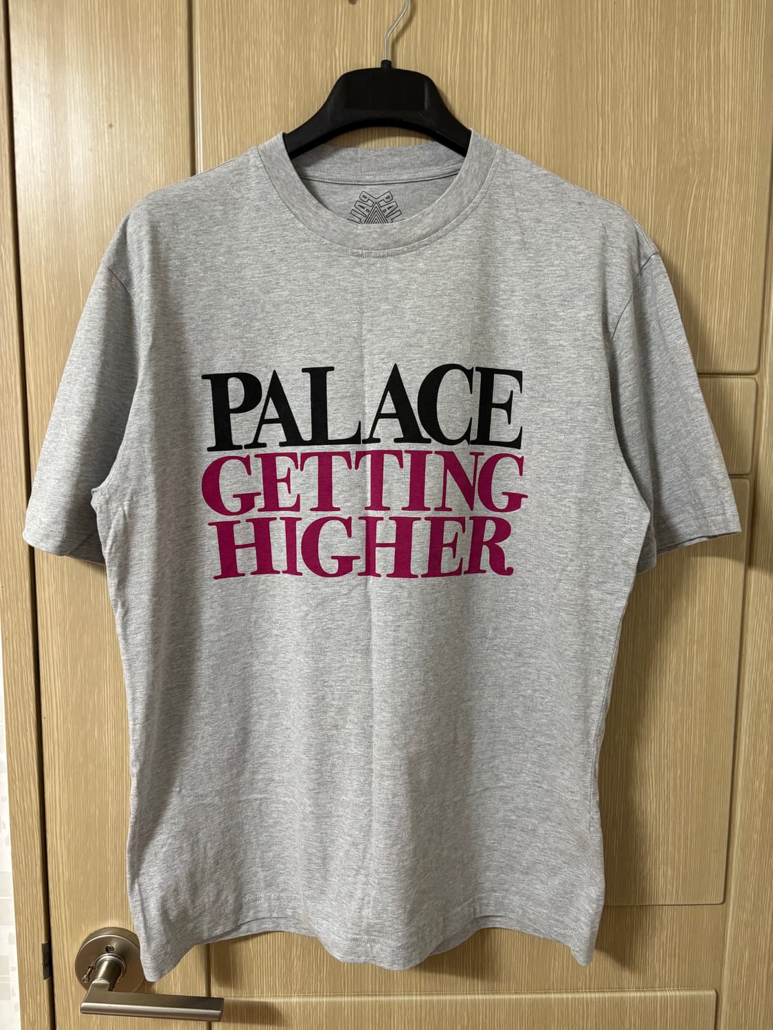 팔라스 게팅 하이어 티셔츠 상품이미지3