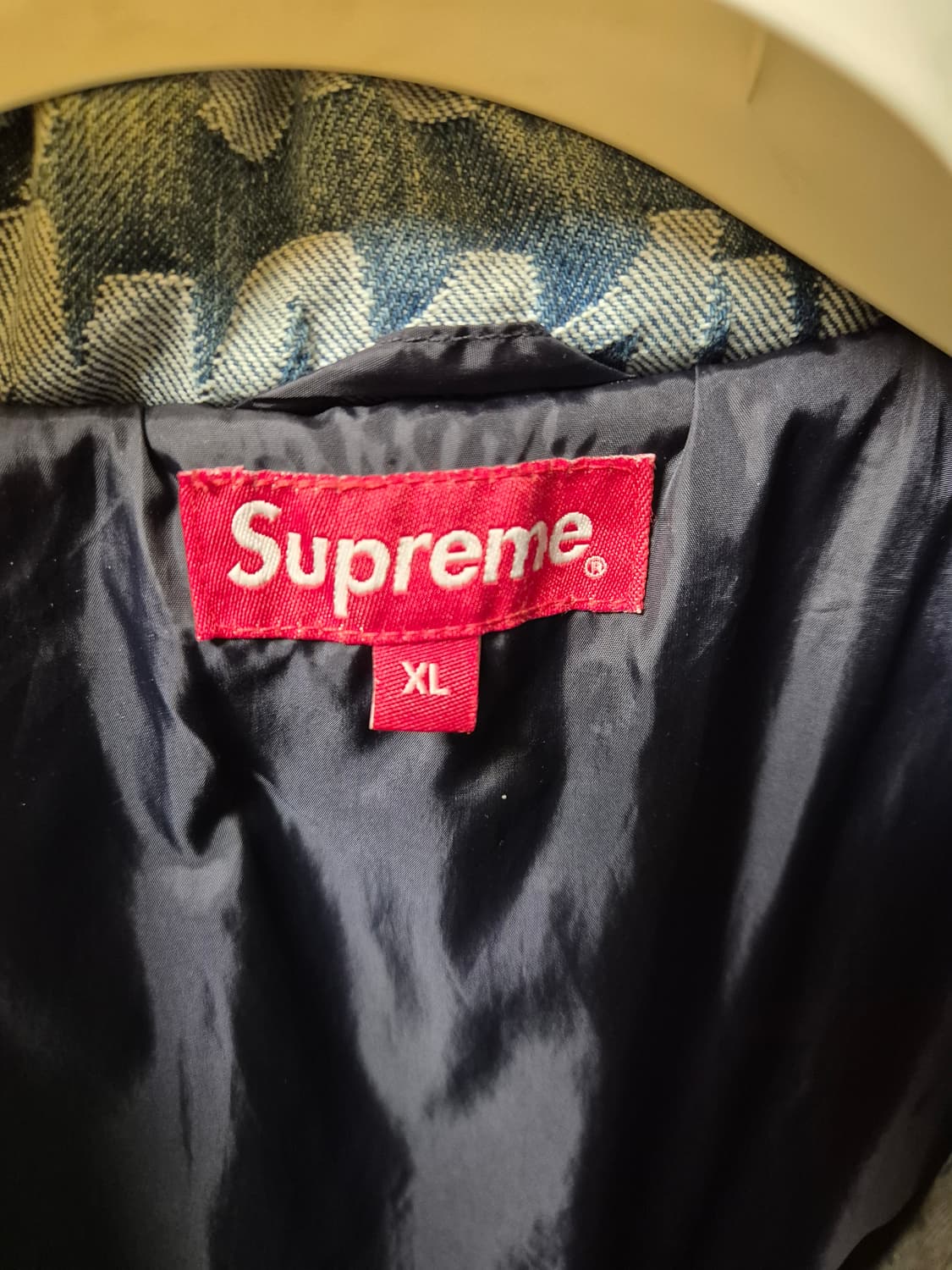 슈프림 2022 팻팁 자카드 데님 자켓 XL 판매 합니다.  상품이미지2