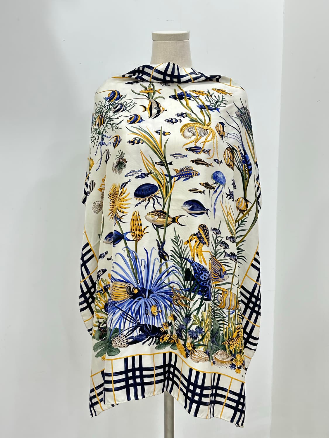 버버리 실크 사각 스카프 상품이미지7