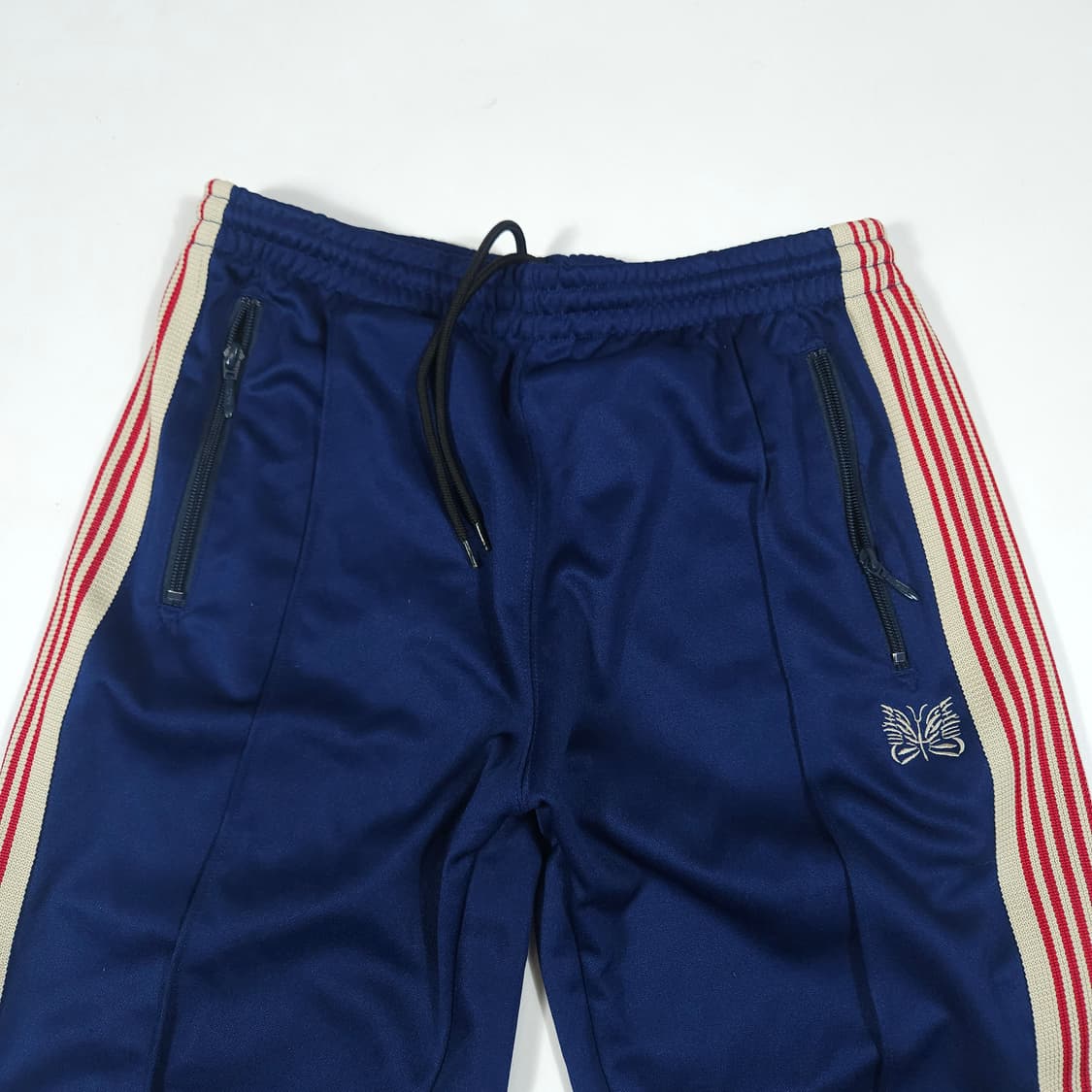 니들스 트랙팬츠 네이비 상품이미지2