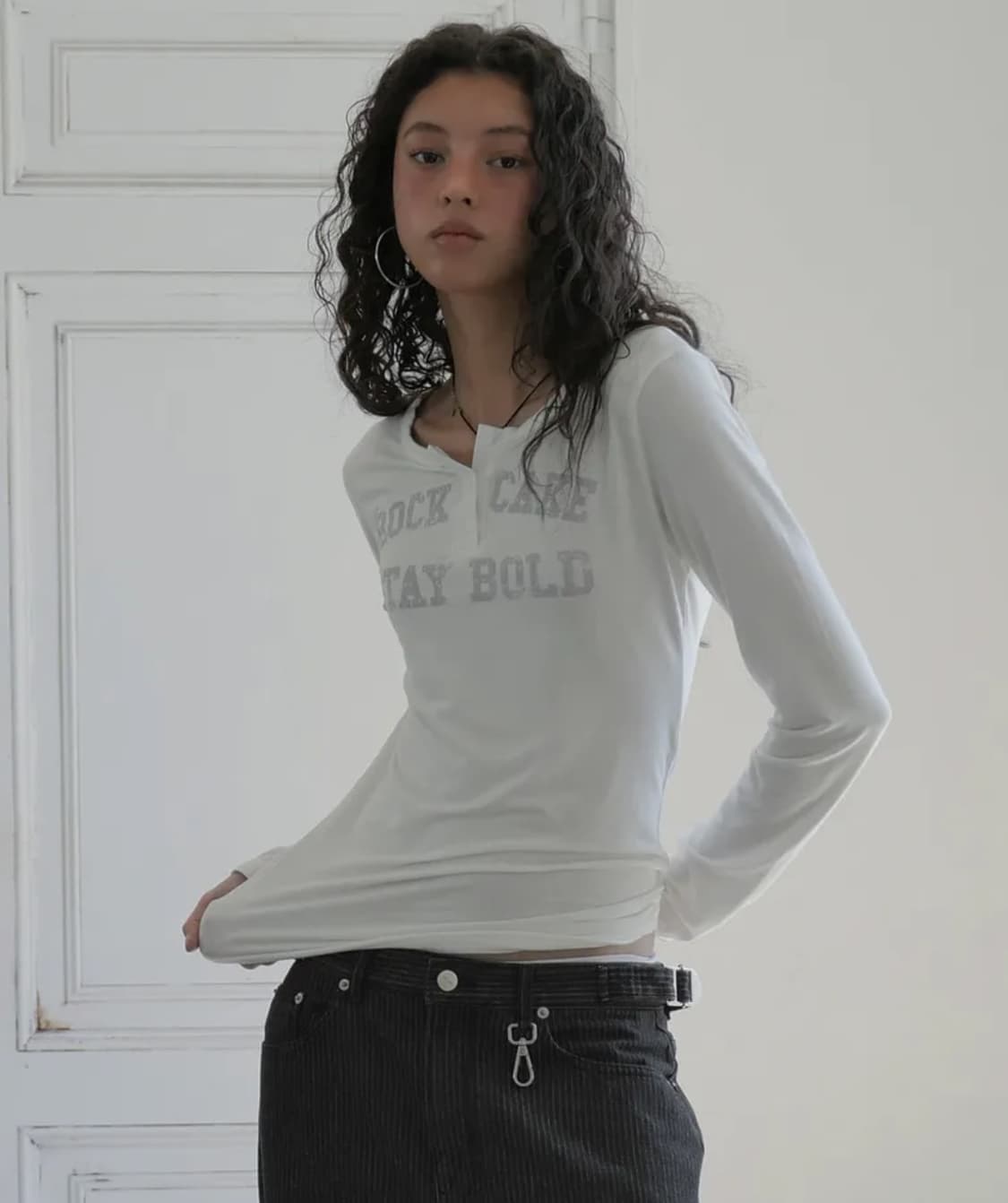 Rockcake classic Henly Neck Top - Ivory 상품이미지1