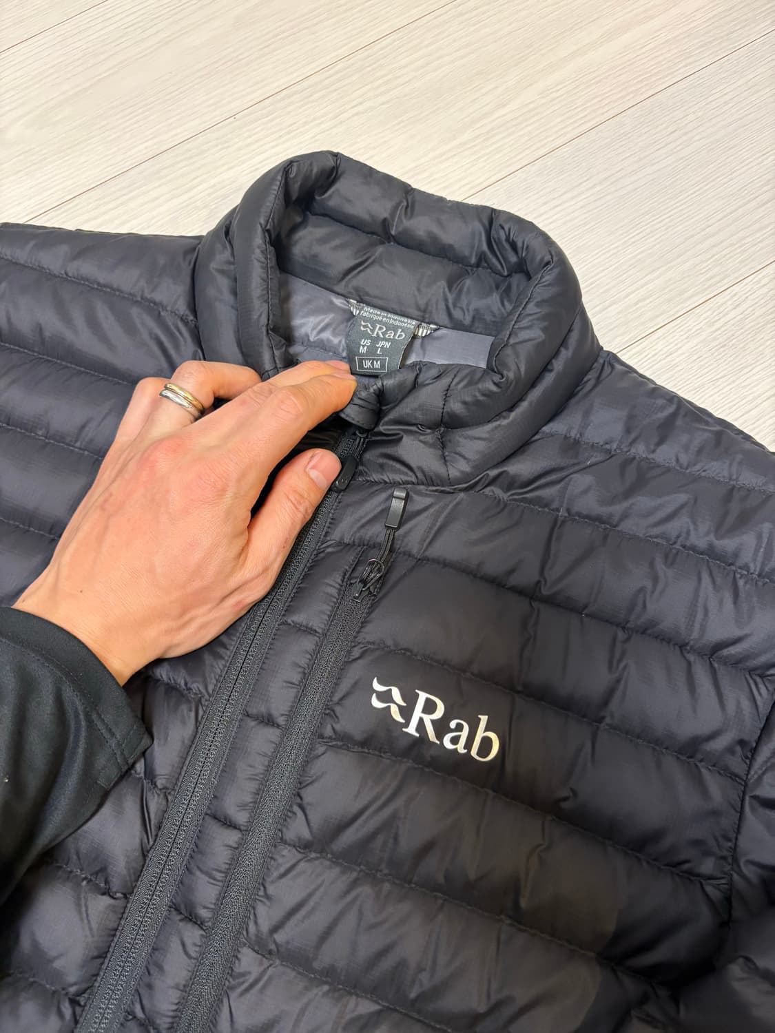 rab 랩 경량 패딩 블랙 L(100-103) 상품이미지1