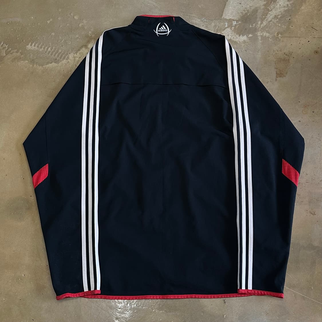 2XL 아디다스 리버풀 블랙 트렉탑 상품이미지3