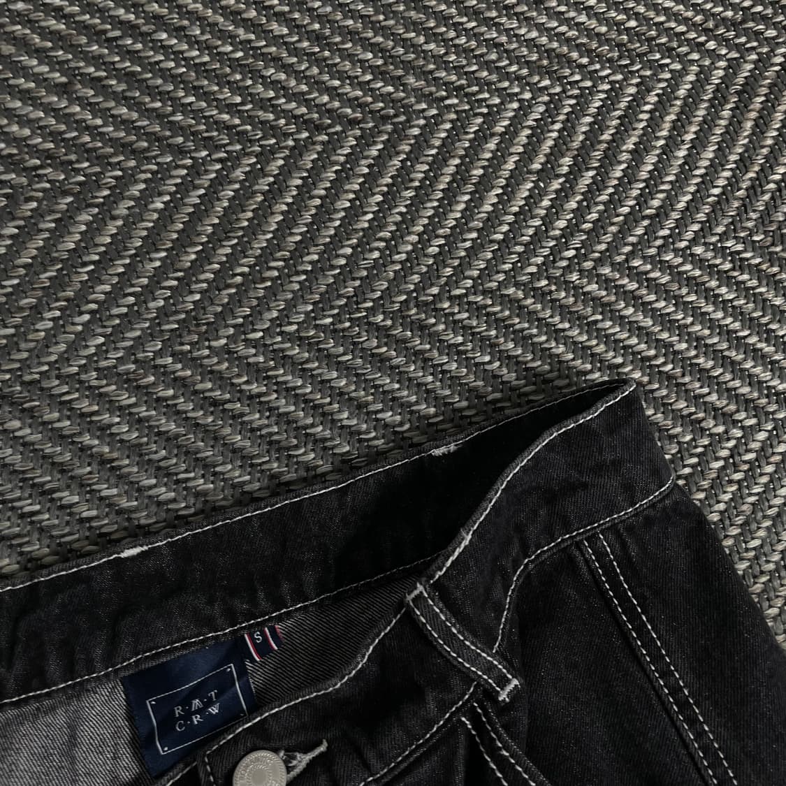 로맨틱 크라운 엔지니어드 와이드핏 데님 팬츠 블랙y 3722 상품이미지5