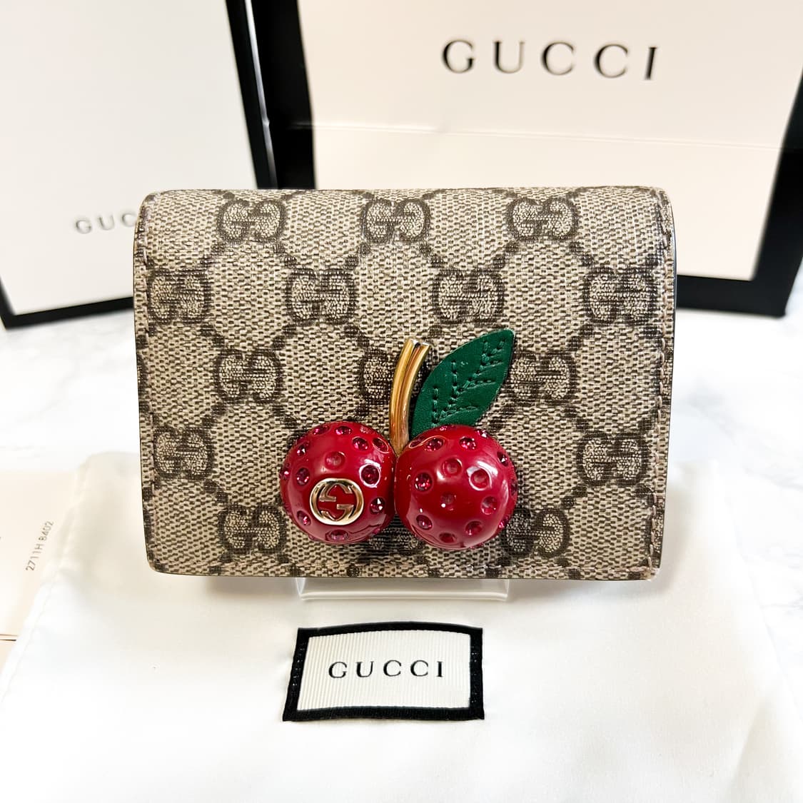구찌 GG 수프림 체리 카드지갑 상품이미지3