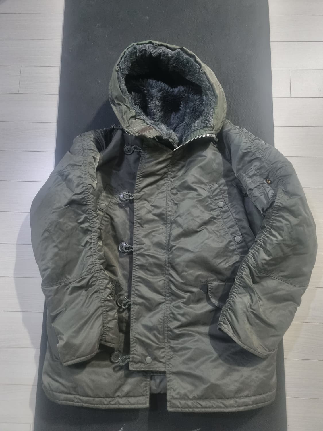 알파인더스트리N3B야상 상품이미지1