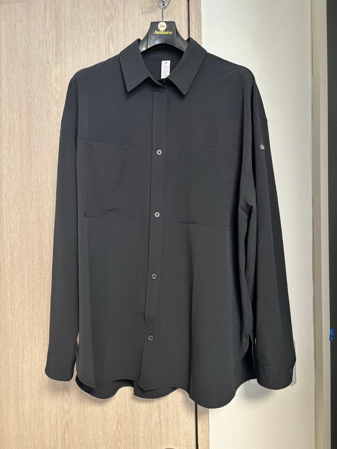 Alo 알로요가 드림 스케이프 버튼 다운 셔츠 블랙 라지 상품이미지1