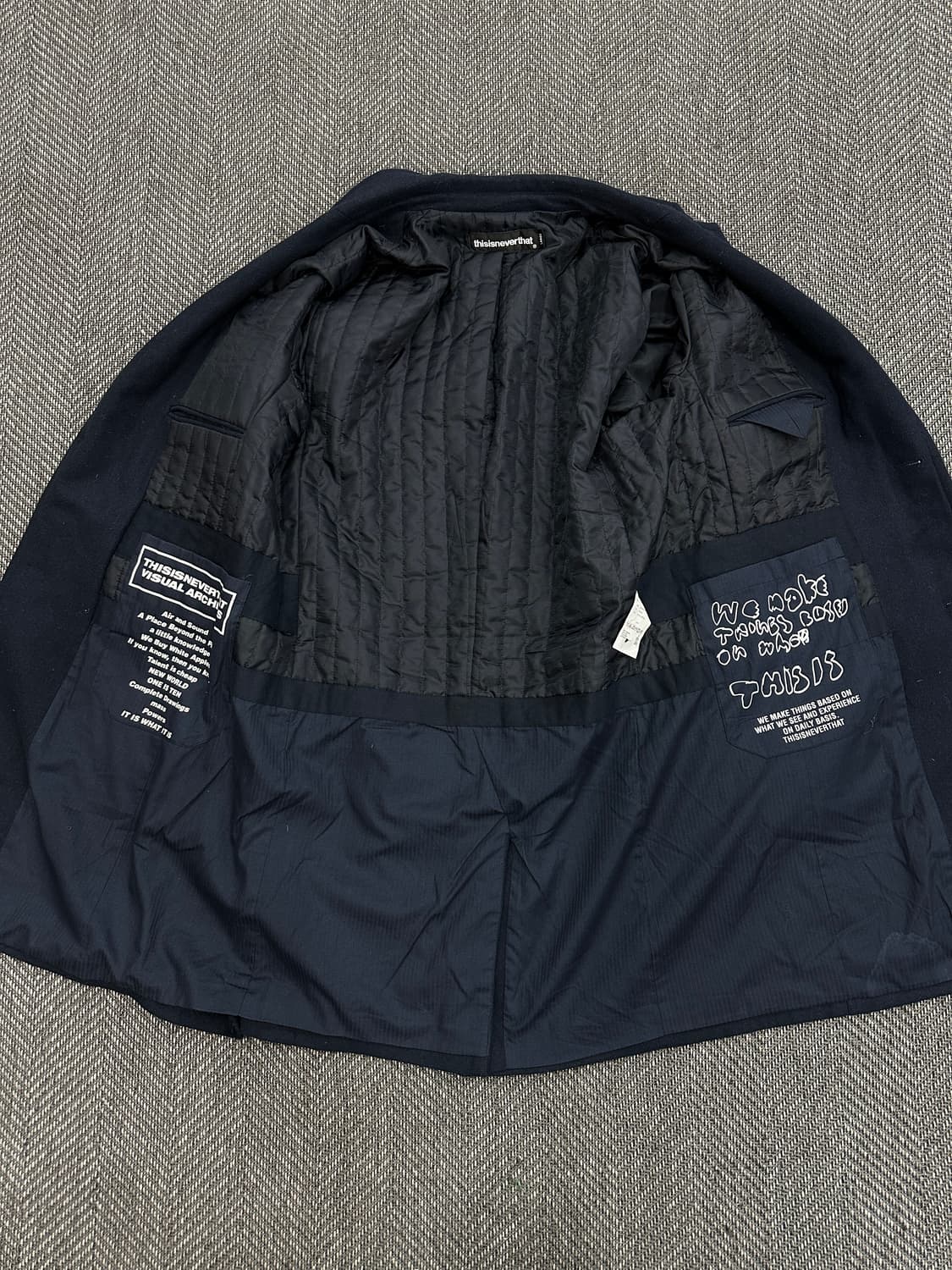 디스이즈네버댓 누빔 롱 코트 상품이미지6