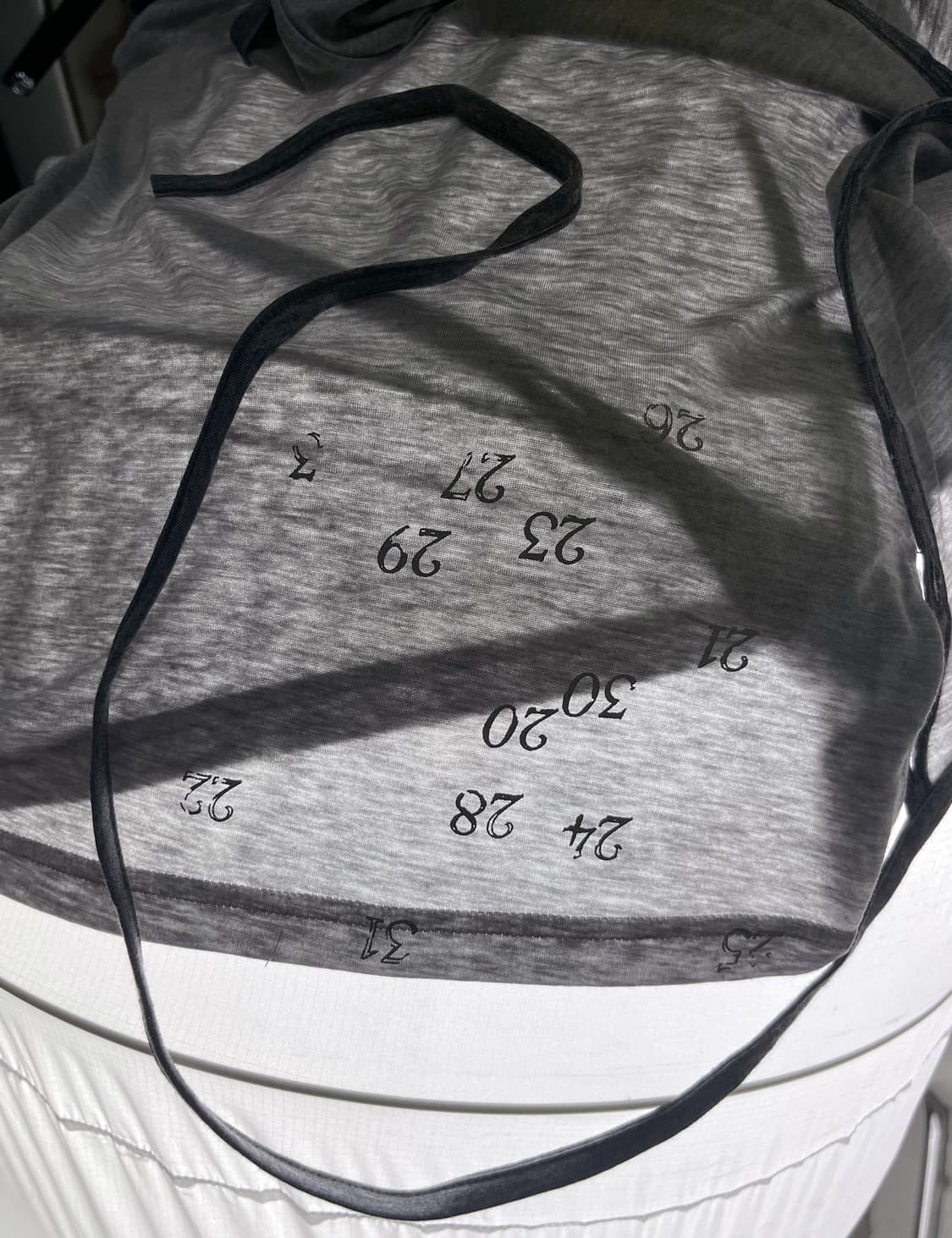 울리카상투스 HALTER WRAP SLEEVELESS (GREY) 상품이미지5