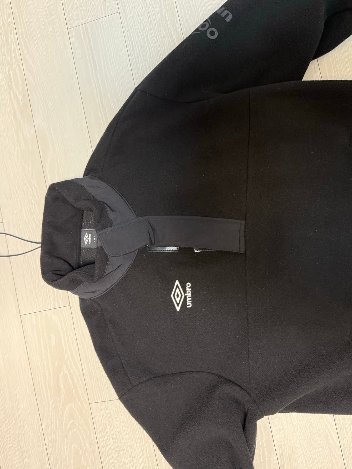 엄브로 반집업 플리스 상품이미지1