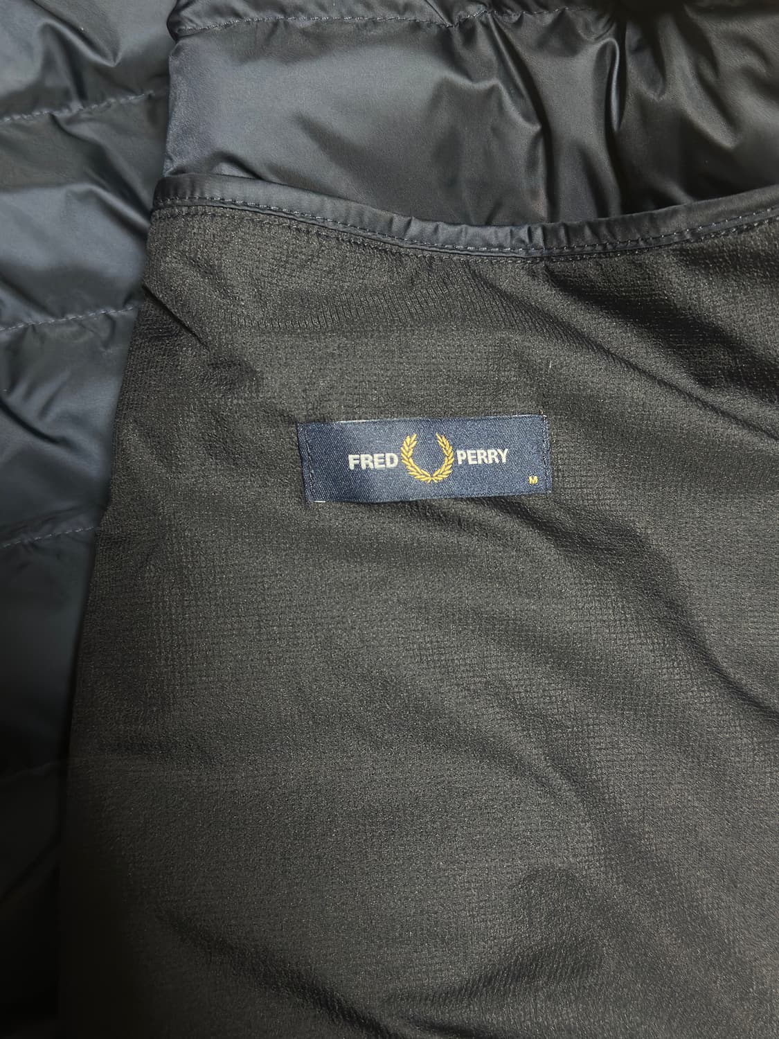 프레드페리 경량패딩navy(m) 상품이미지4