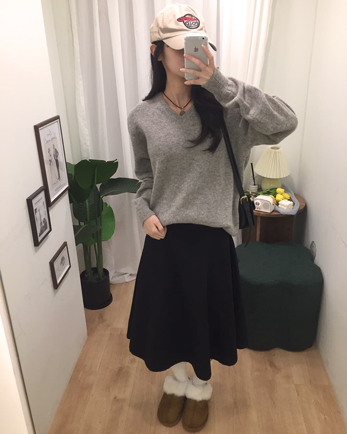 여성 유니클로 V넥 니트 100 상품이미지1