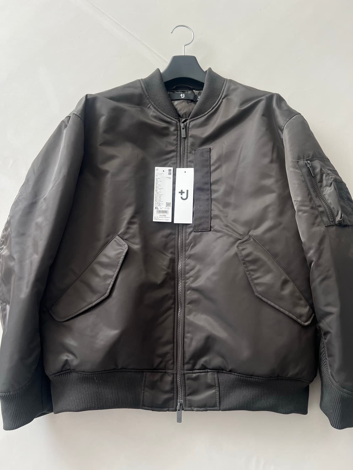 유니클로 질샌더 ma-1 판매합니다 (xl사이즈) 상품이미지3