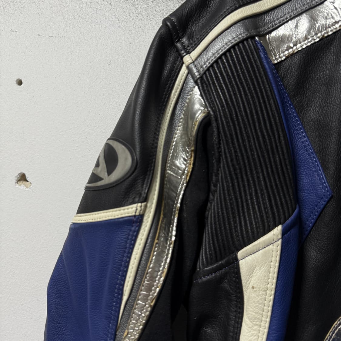 AGV x SUZUKI 소가죽 바이크 자켓 라이딩 기어 상품이미지3