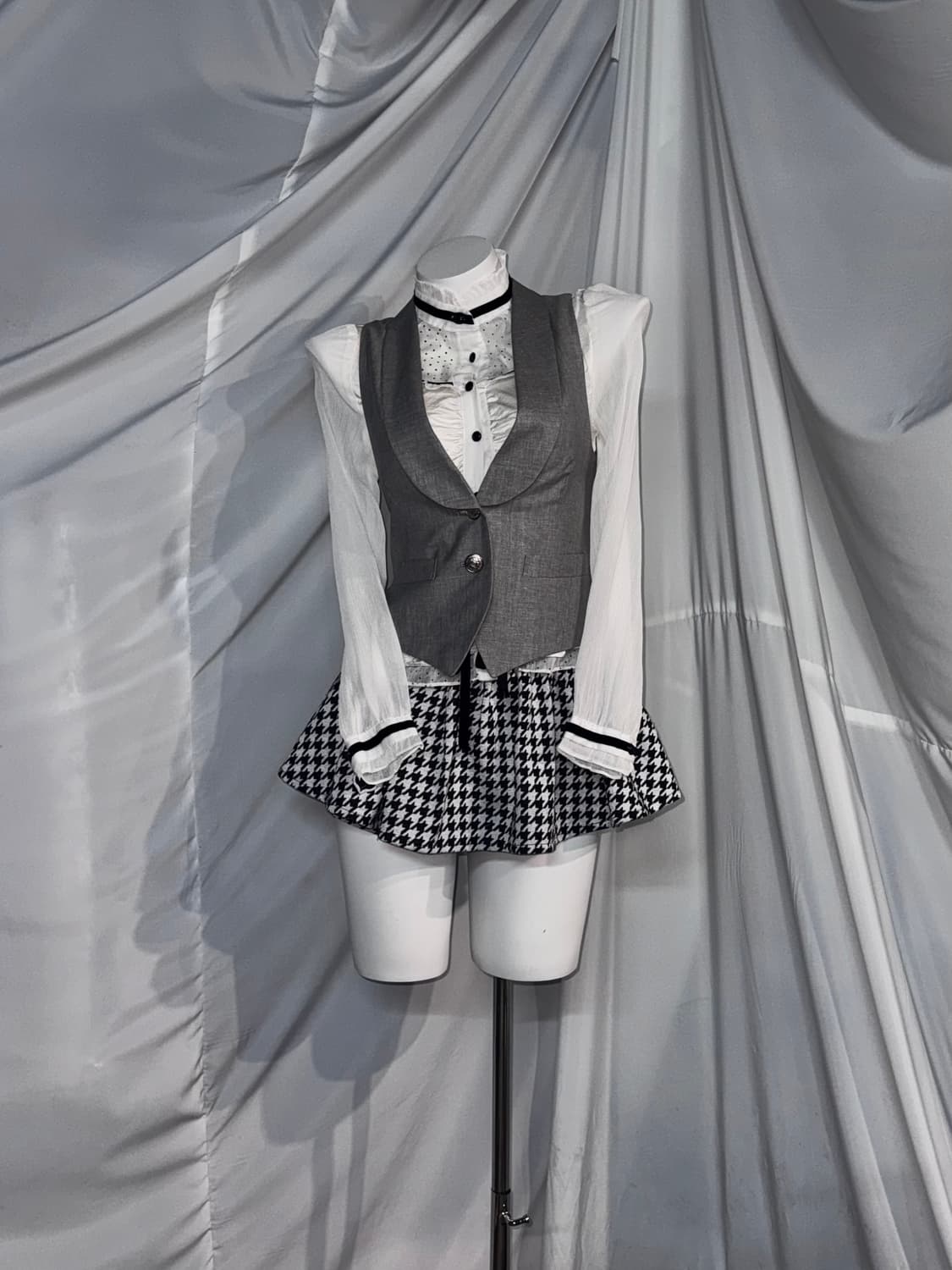 무채색 그레이 공겜여주깔 프레피 코디세트 상품이미지6