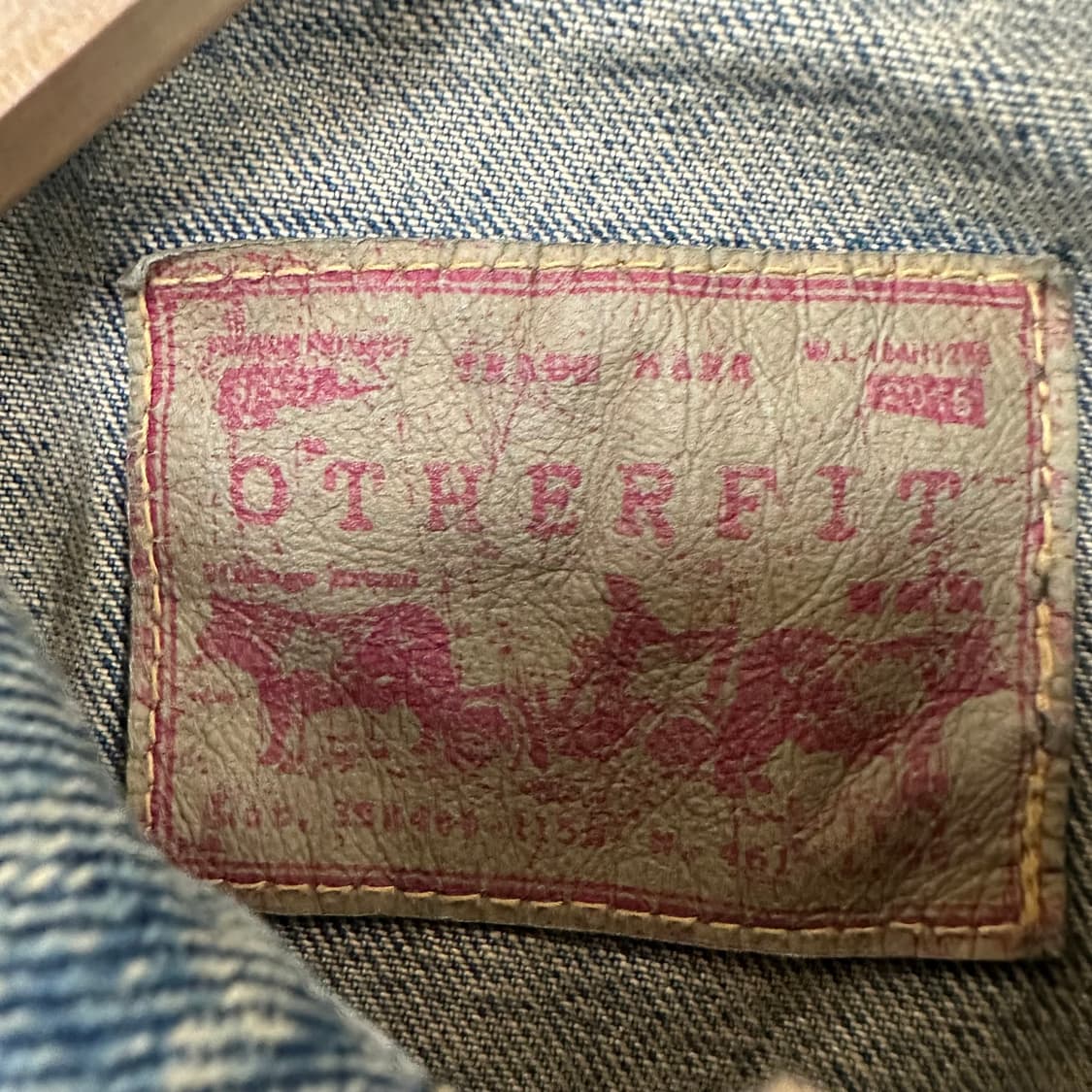 아더핏 남자 오버핏 데님 자켓 FREE 상품이미지7