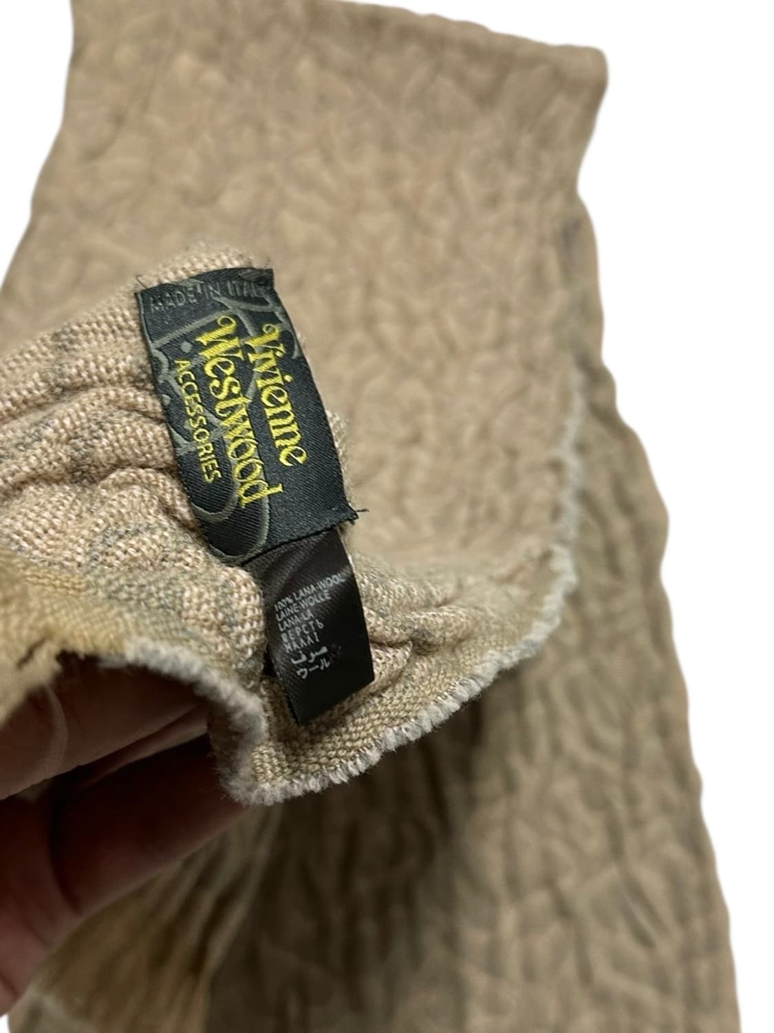 비비안 웨스트우드 머플러 상품이미지4