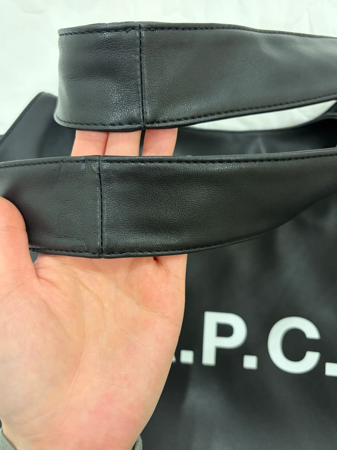 아페쎄 니논 토트백 블랙 (상태좋음 ) 상품이미지4