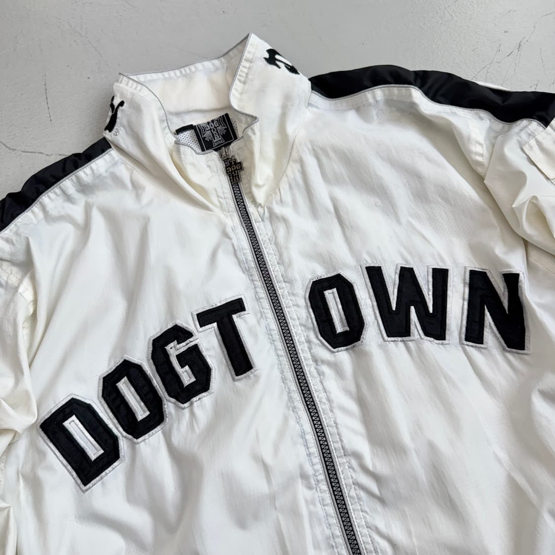 Dogtown 독타운 도그타운 크로스 십자가 빅로고 바람막이 상품이미지4