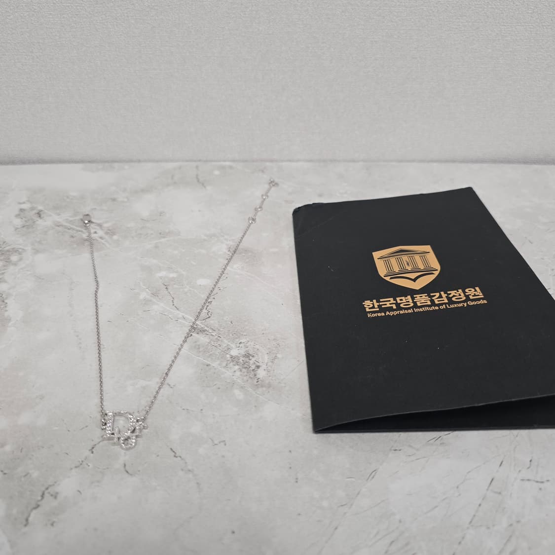 디올 오블리크 목걸이 판매 상품이미지2