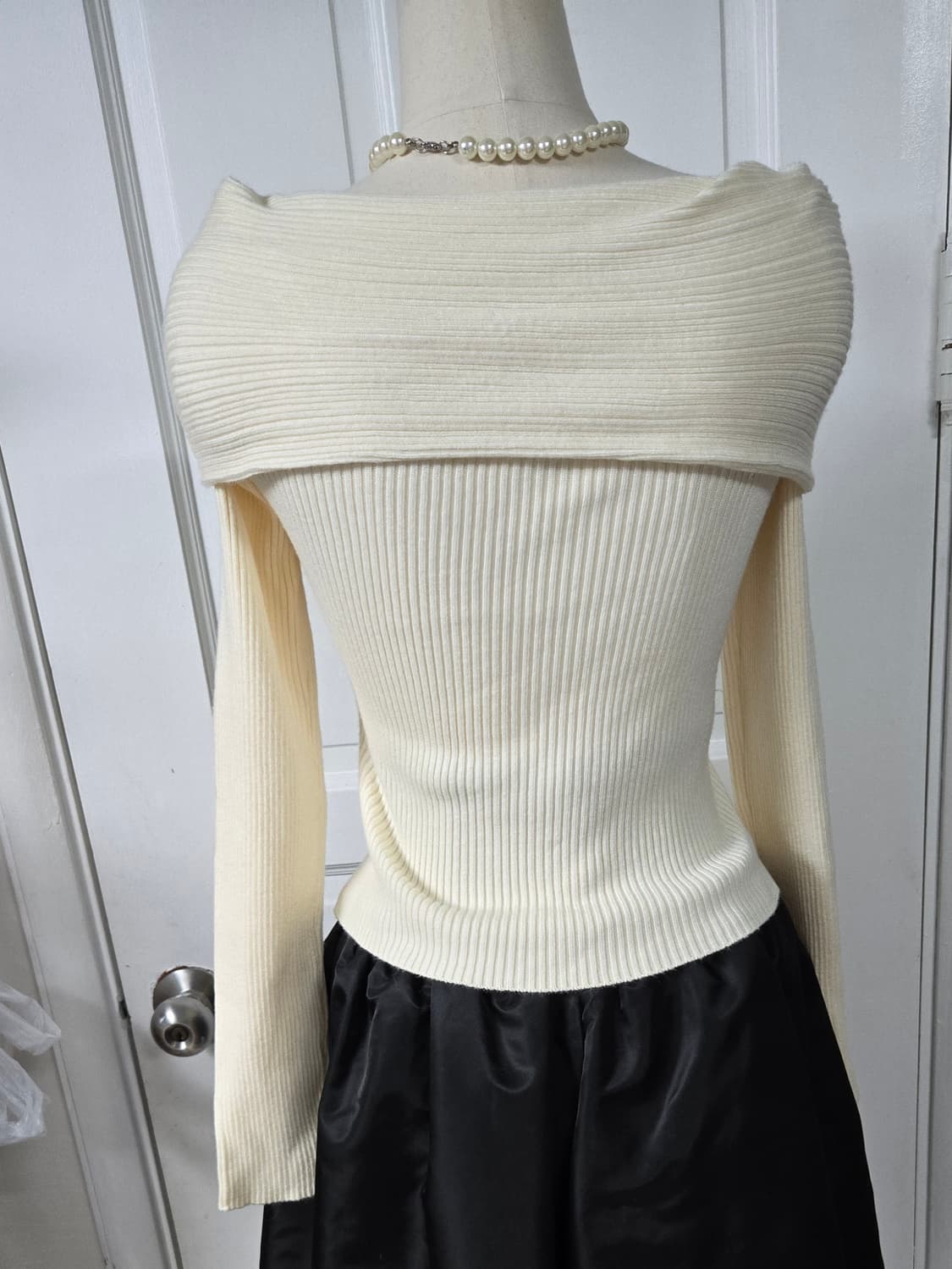 리이 오프숄더니트 더블스탠다드 패딩스커트 상품이미지5