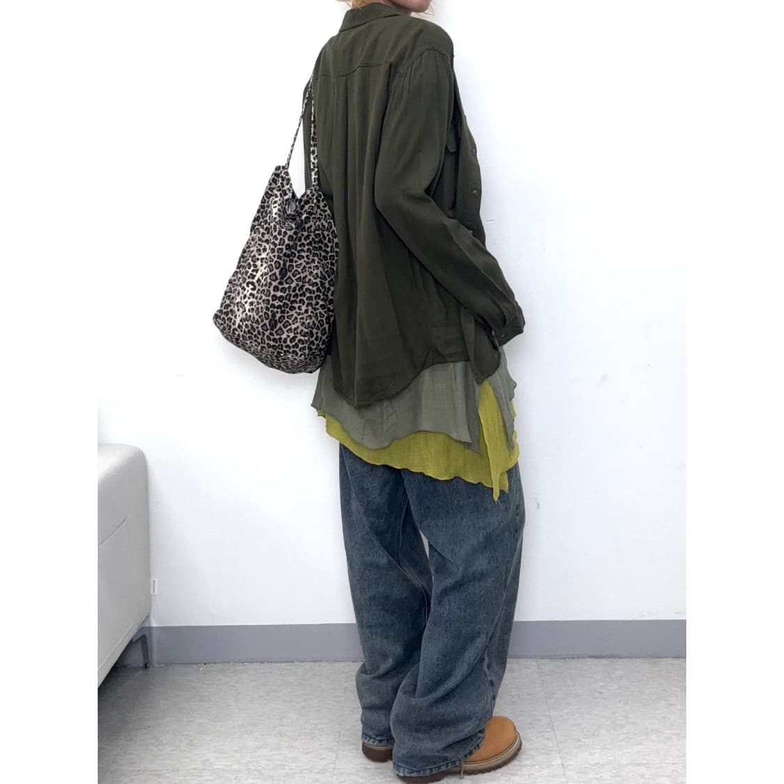 빈티지 카키 셔츠 상품이미지3