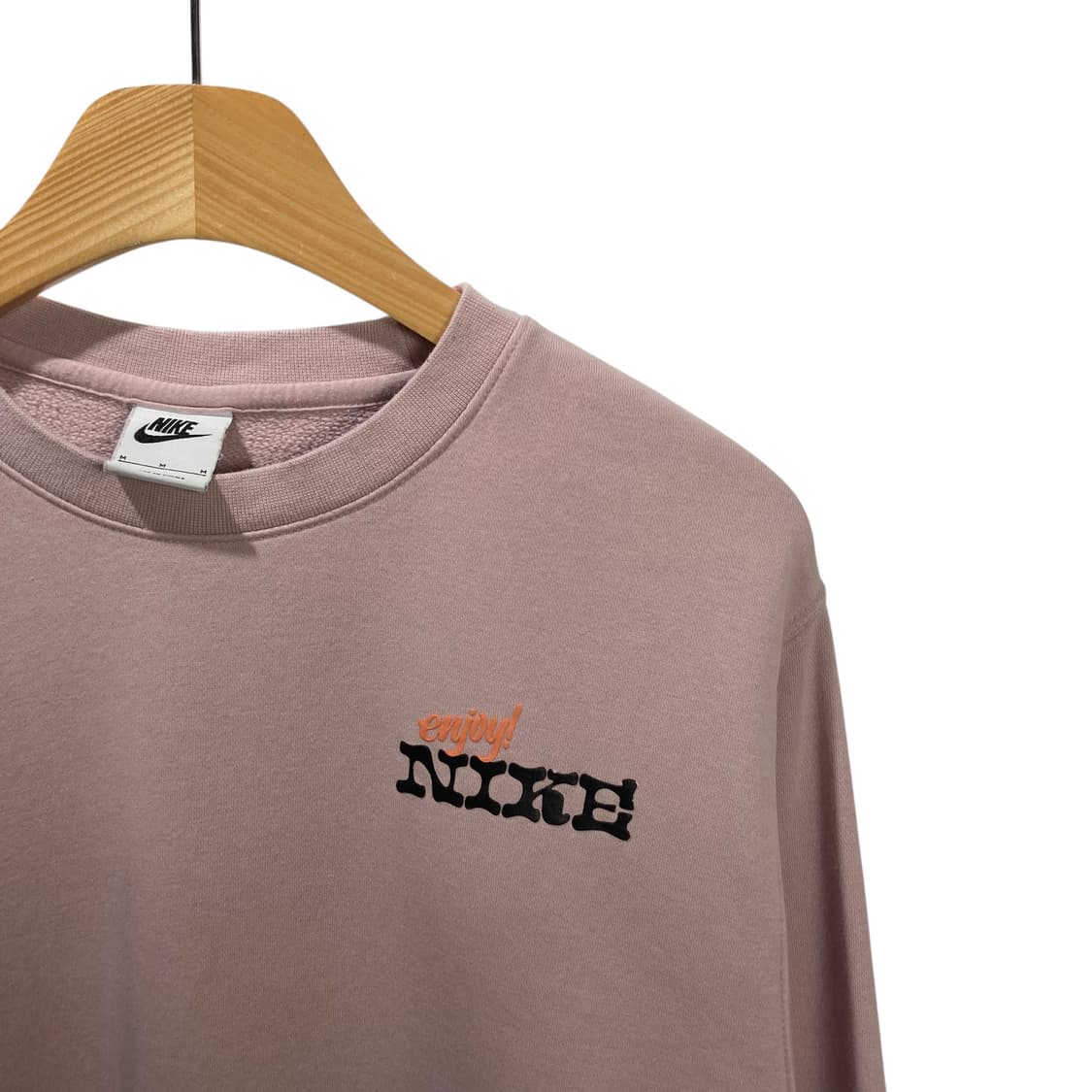 나이키 뮤트핑크 맨투맨 상품이미지3