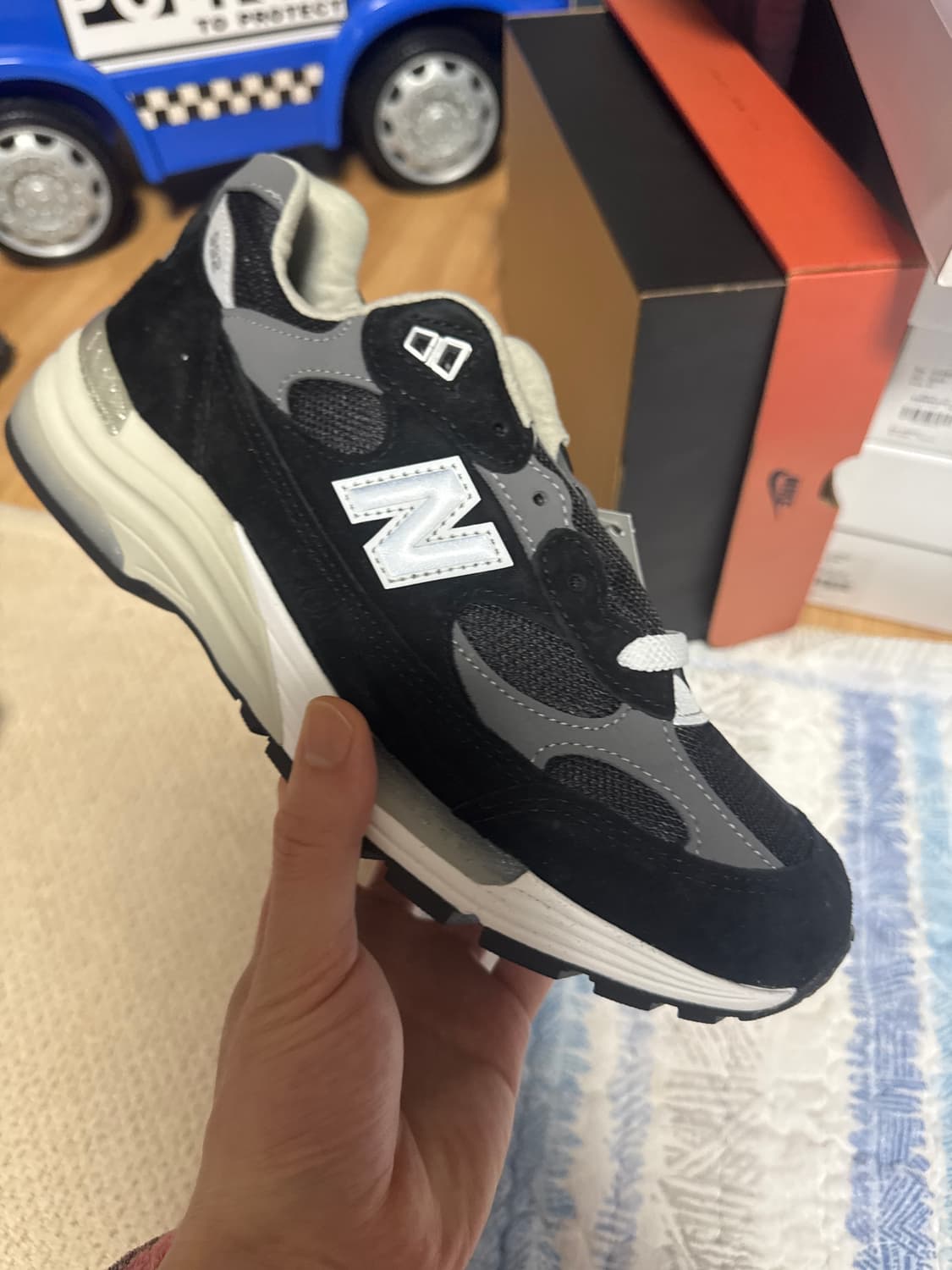 뉴발란스 992 USA 코어 블랙 그레이 U992BK 275mm 상품이미지1