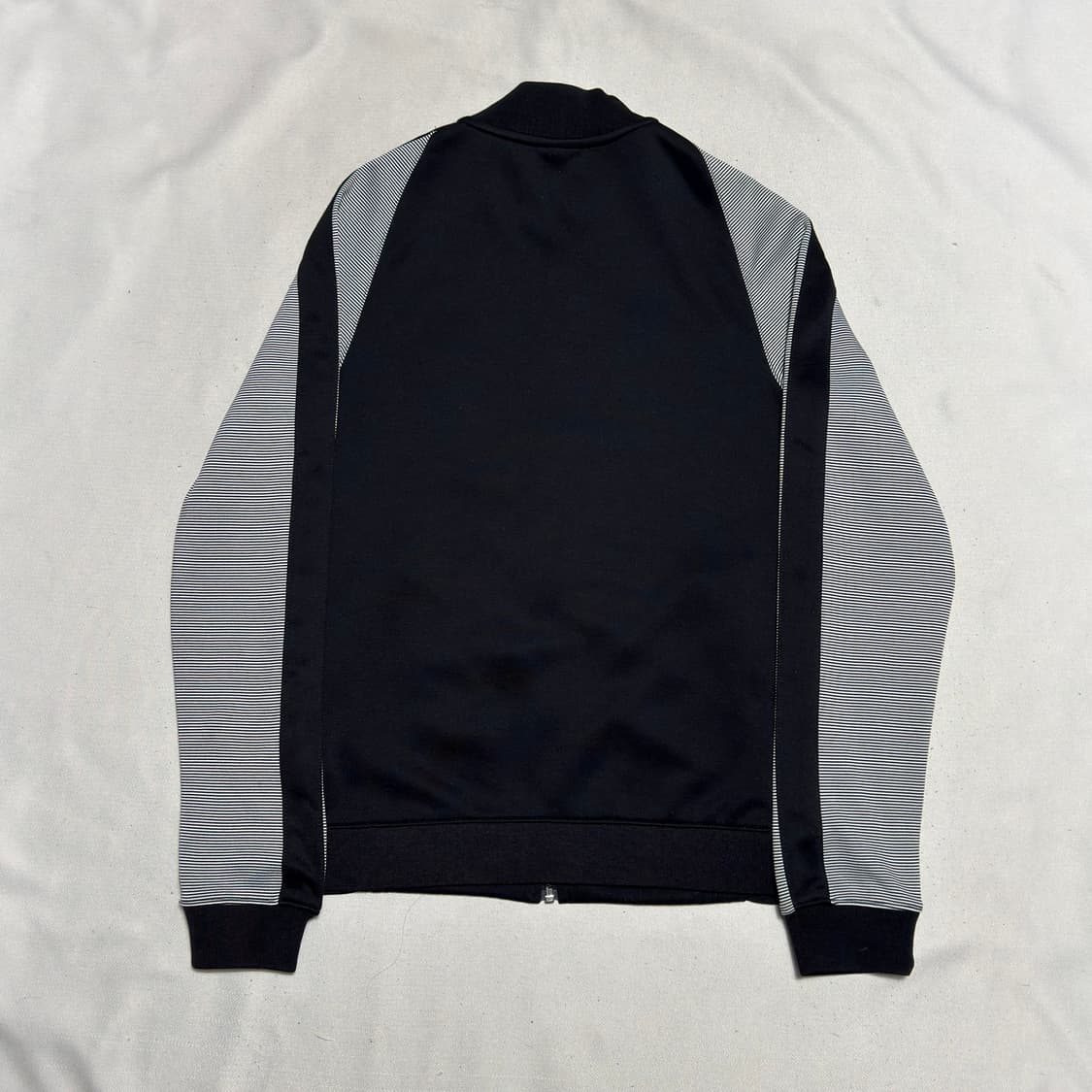 S 나이키 파리생제르망 트랙탑 상품이미지3