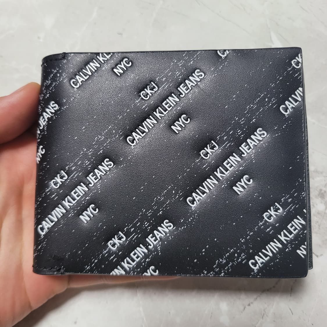 정품 캘빈클라인 진 블랙 반지갑 CKJ 로고 상품이미지1