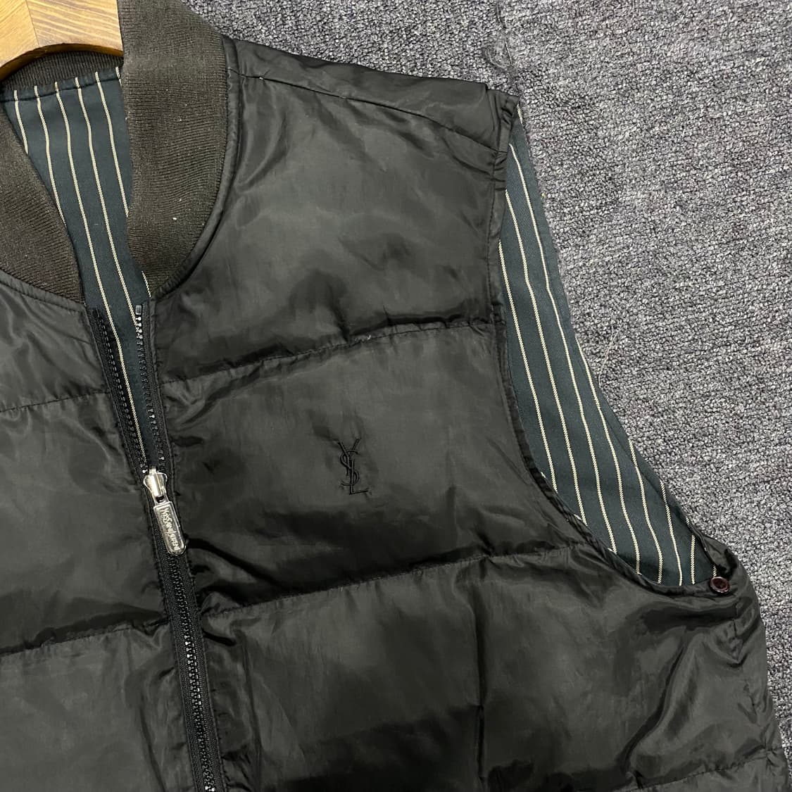 입 생로랑 리버시블 패딩조끼 상품이미지5