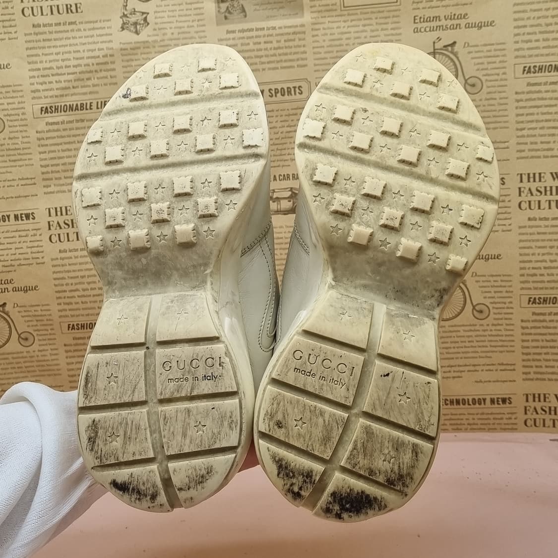 구찌 라이톤 레더 스니커즈 36 220 상품이미지3