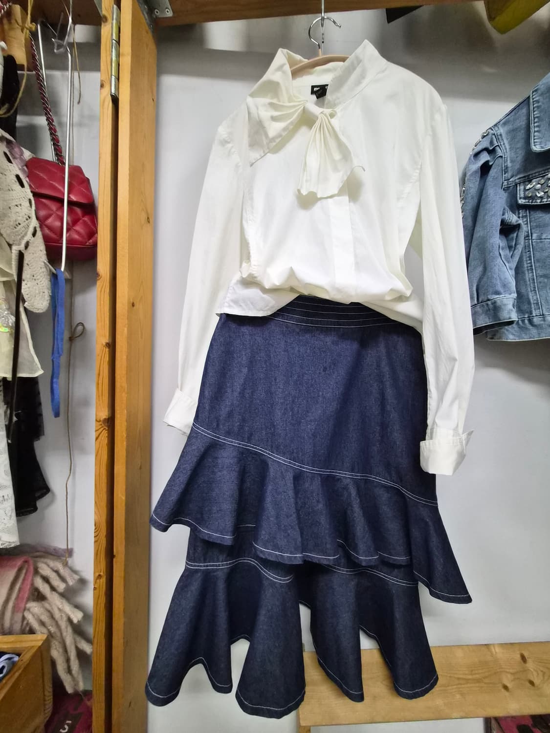 DKNY 셔츠 블라우스. 폴로랄프로렌 데님스커트 상품이미지1