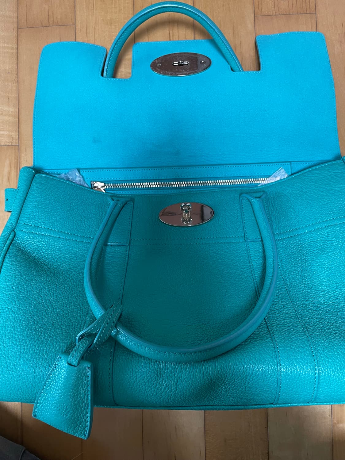 멀버리 터키색 토트백 상품이미지2