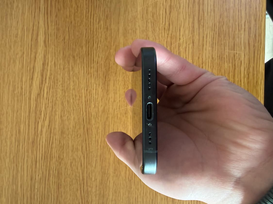 아이폰 16 블랙 128G 상품이미지6