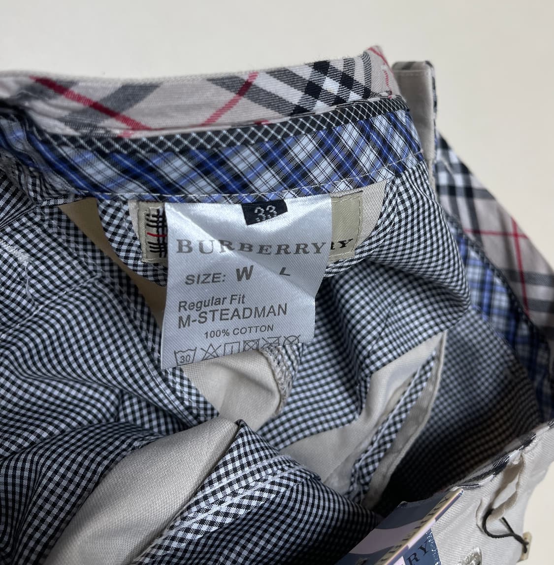 버버리 (새제품) 브릿 남성 치노 팬츠 베이지 상품이미지5