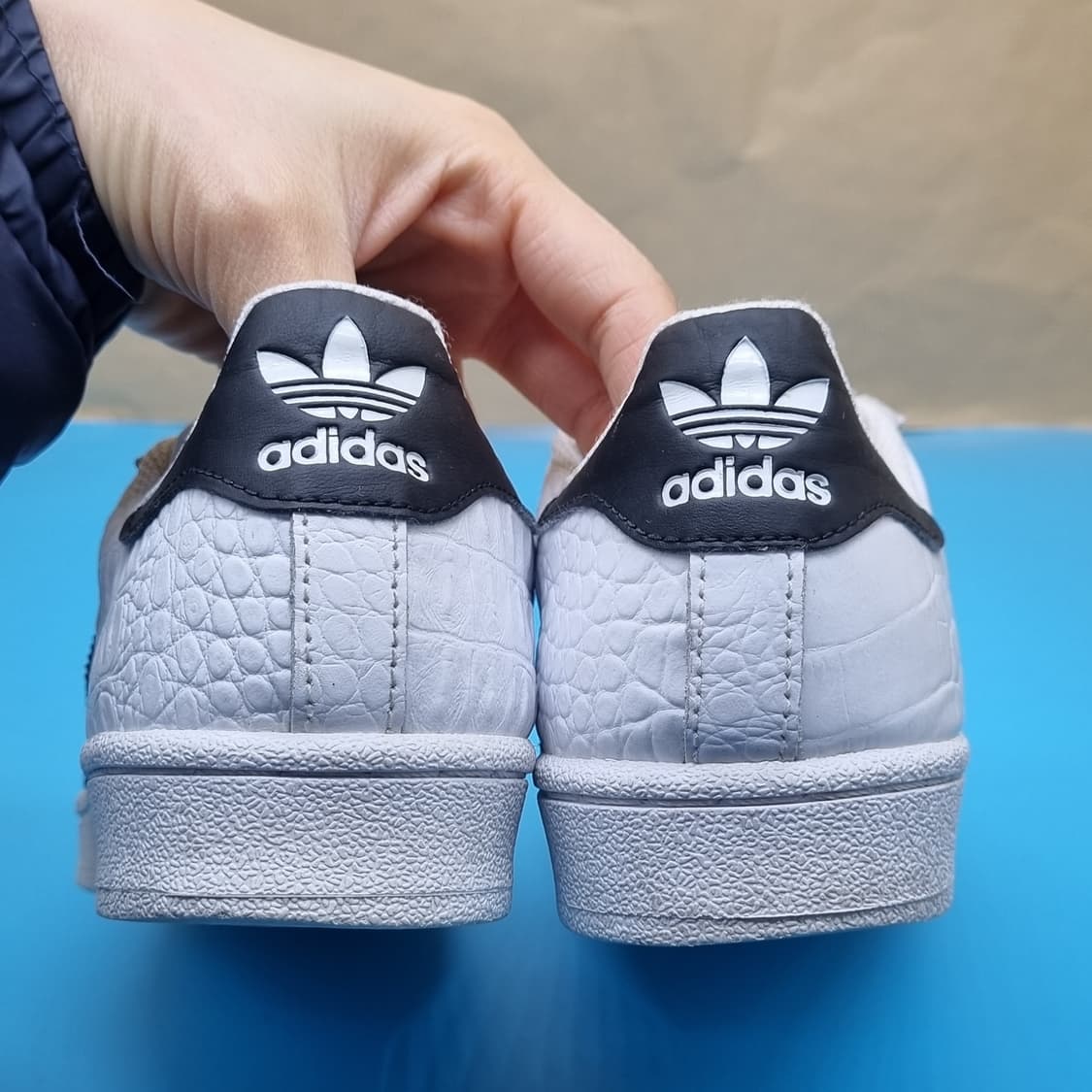 아디다스 슈퍼스타 흰검 운동화230 상품이미지4