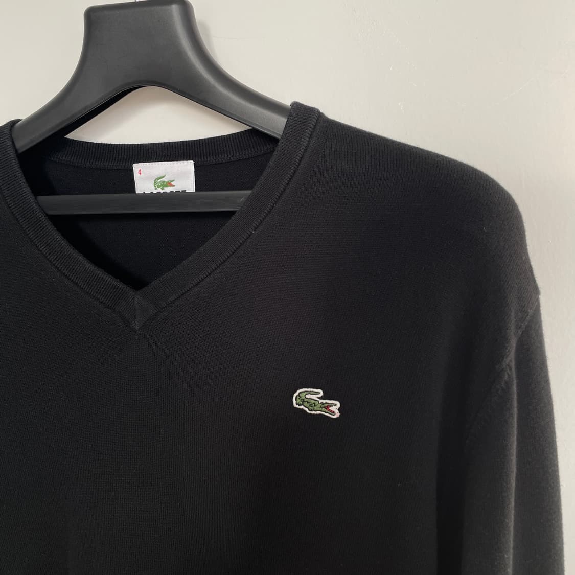 라코스테 블랙 브이넥 면 니트 상품이미지3